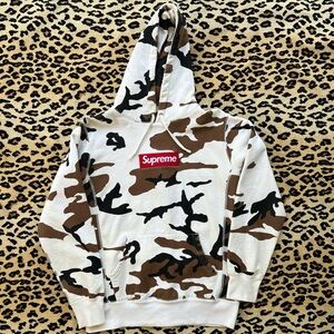 SUPREME JACKET